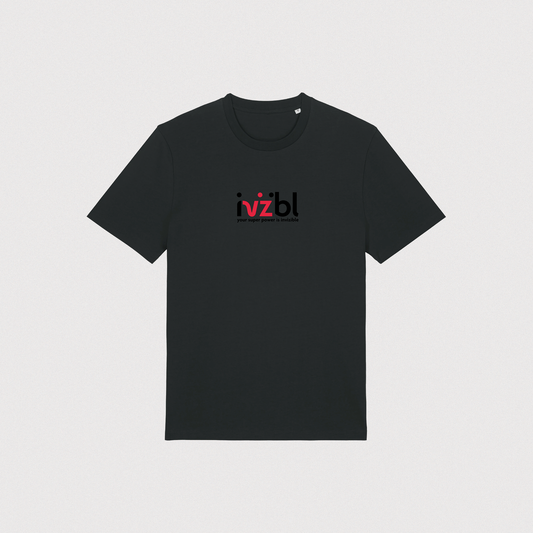 T-shirt pour homme de la marque IVZBL, en couleur noire avec un transfert du logo en noir et rouge sur la poitrine. Ce modèle présente un design épuré, avec une coupe classique légèrement ajustée pour un confort optimal. Le logo en contraste apporte une touche graphique et moderne au t-shirt, parfait pour un look urbain et tendance. 